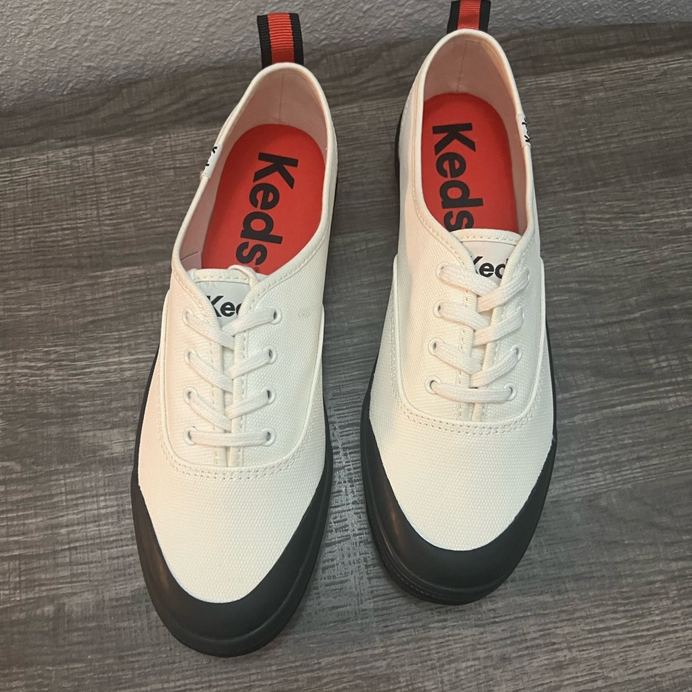 Keds Men's Cream and Black Sneakers